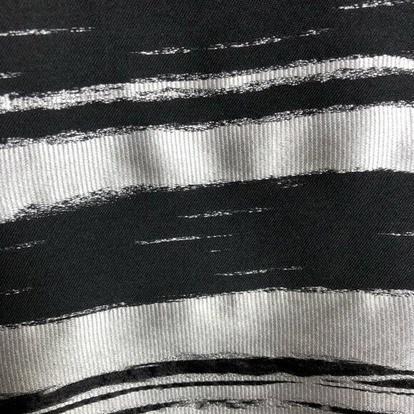 Misook black silver metallic abstract stripe full zip jacket size Large - Picture 13 of 14